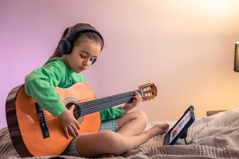 Como a musicoterapia pode ajudar crianças com autismo a se comunicarem melhor?